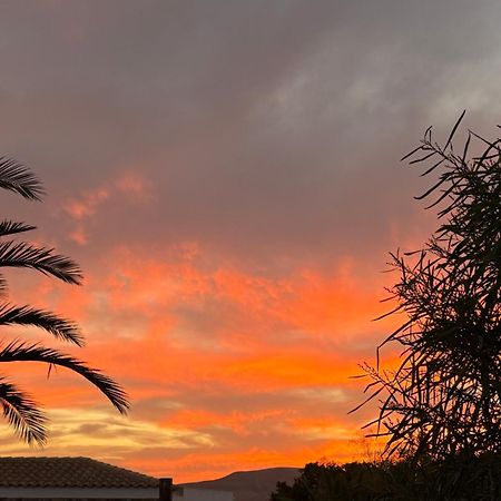 Orange House, Surf&Yoga Lajares Βίλα Εξωτερικό φωτογραφία