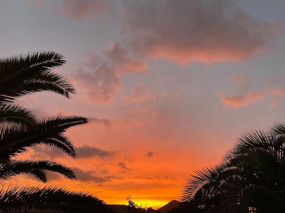 Orange House, Surf&Yoga Lajares Βίλα Εξωτερικό φωτογραφία