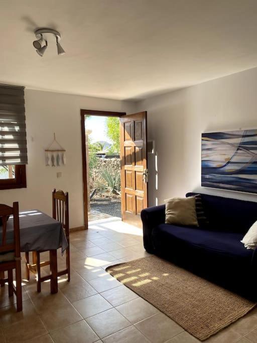 Orange House, Surf&Yoga Lajares Βίλα Εξωτερικό φωτογραφία